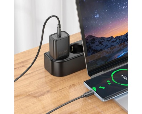 Мережевий зарядний пристрій HOCO N60 Gentle single port PD20W charger (EU) Black (6942007644174) Мережевий зарядний пристрій HOCO N60 Gentle single port PD20W charger (EU) Black (6942007644174)