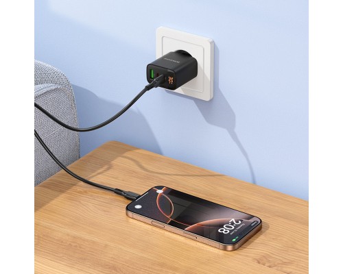 Мережевий зарядний пристрій BOROFONE BA98A Ilustre PD30W (2C1A) charger with digital display (EU) Black (6941991120510) Мережевий зарядний пристрій BOROFONE BA98A Ilustre PD30W (2C1A) charger with digital display (EU) Black (6941991120510)