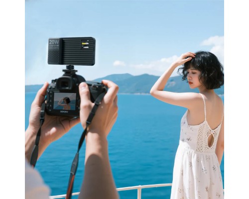 Накамерне світло Ulanzi K20 RGB 20W  Panel light (L207)