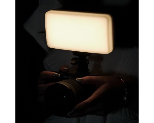 Відеосвітло Ulanzi VL200 Bi-color Led Light 8W Black (2481 VL200) (2481)