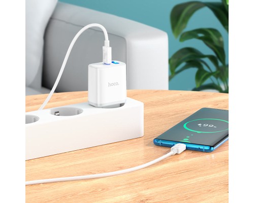 Мережевий зарядний пристрій HOCO C105A Stage dual port PD20W+QC3.0 charger White (6931474782946)