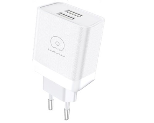 Мережевий зарядний пристрій WUW-C222 2.4A Charger  2 USB A  white (C222)